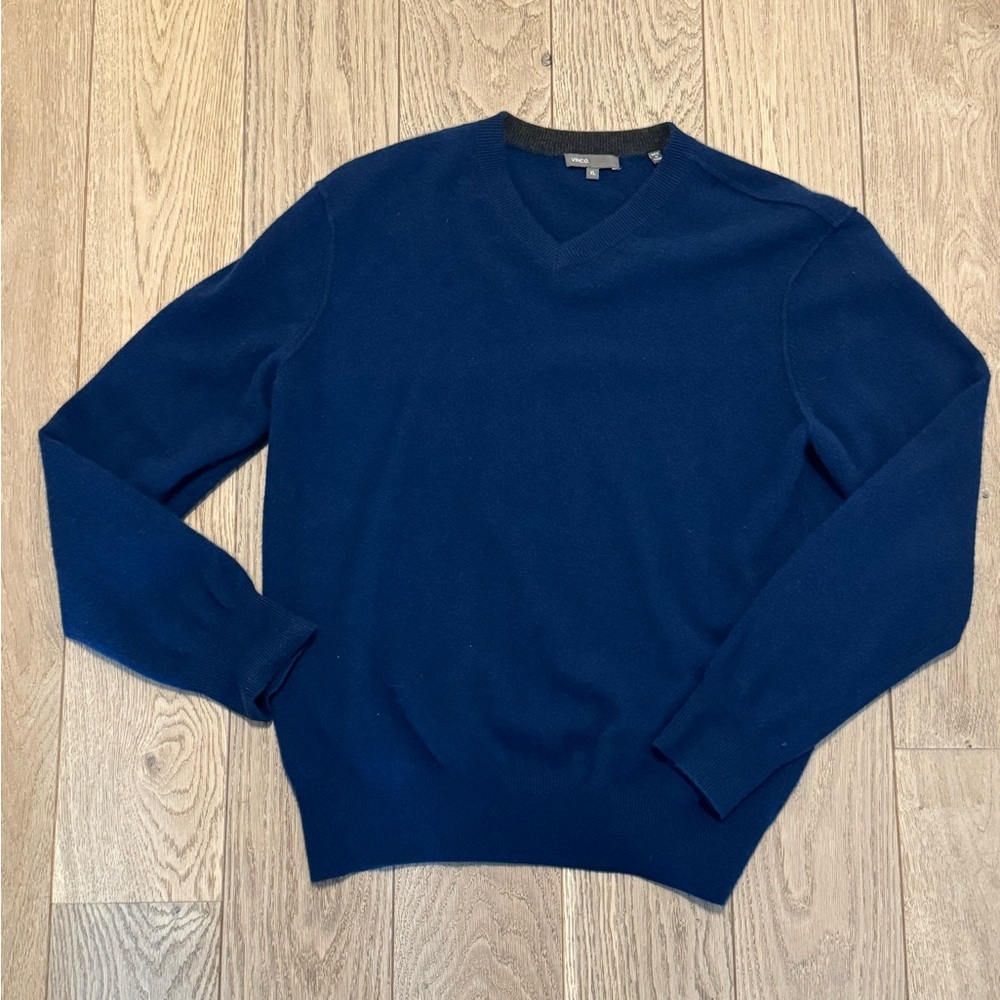 Vince Men's 100% Cashmere Royal Blue V-Neck Sweater - XL